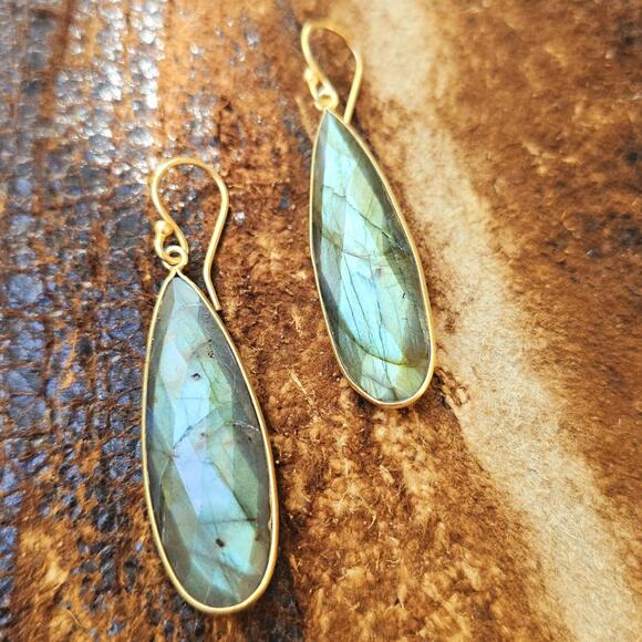 Labradorite Faceted Gold Filled Lg. Teardrop Earrings - Picture 5 of 6